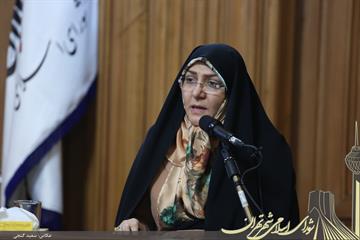 زهرا صدر اعظم نوری در گفت‌وگو با خبرنگاران جوان: احتمال از سرگیری فعالیت دستفروشان تهرانی از روز شنبه